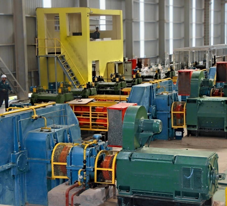 Installation-rolling-mill-engines